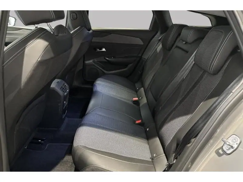VEHICLE__CONDITION_SERVICE Peugeot 308 SW Allure automaat GREY 18