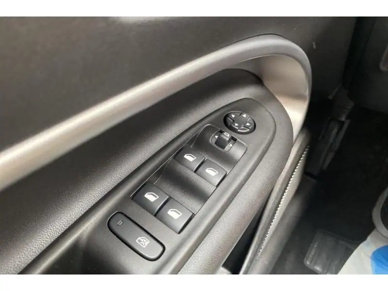 Occasion Jeep Avenger 1.2 100PK GREY 17