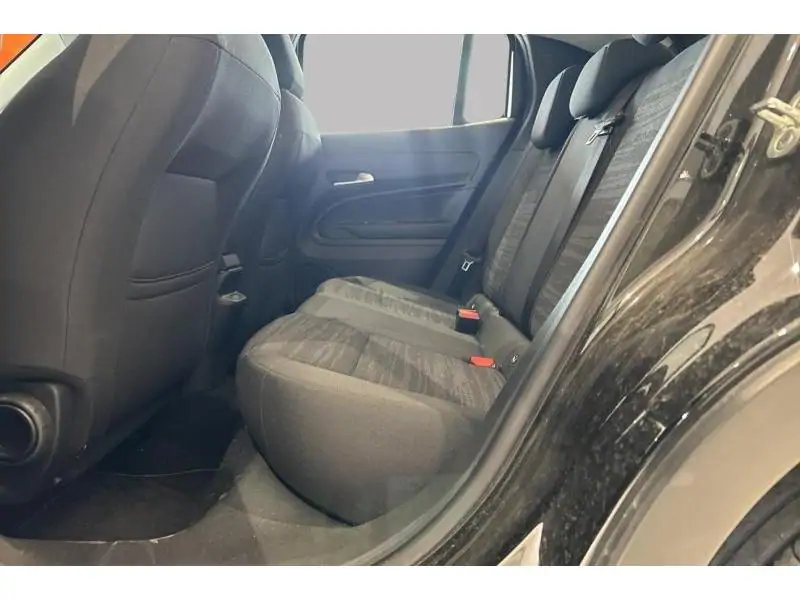 VEHICLE__CONDITION_SERVICE Jeep Avenger LONGITUDE BLACK 18