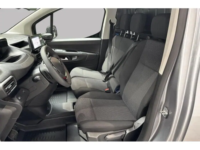 VEHICLE__CONDITION_SERVICE Peugeot Partner Long Heavy 130 pkautomaat GREY 10