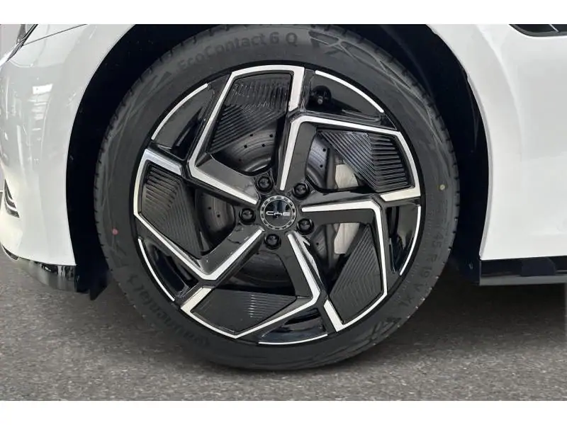 VEHICLE__CONDITION_SERVICE BYD SEAL EXCELLENCE WHITE 20