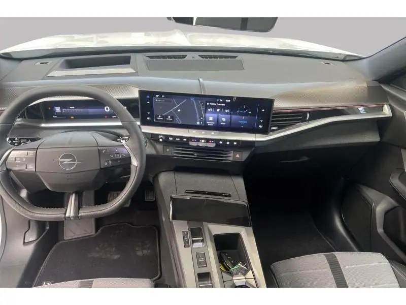 VEHICLE__CONDITION_SERVICE Opel Grandland GS WHITE 13