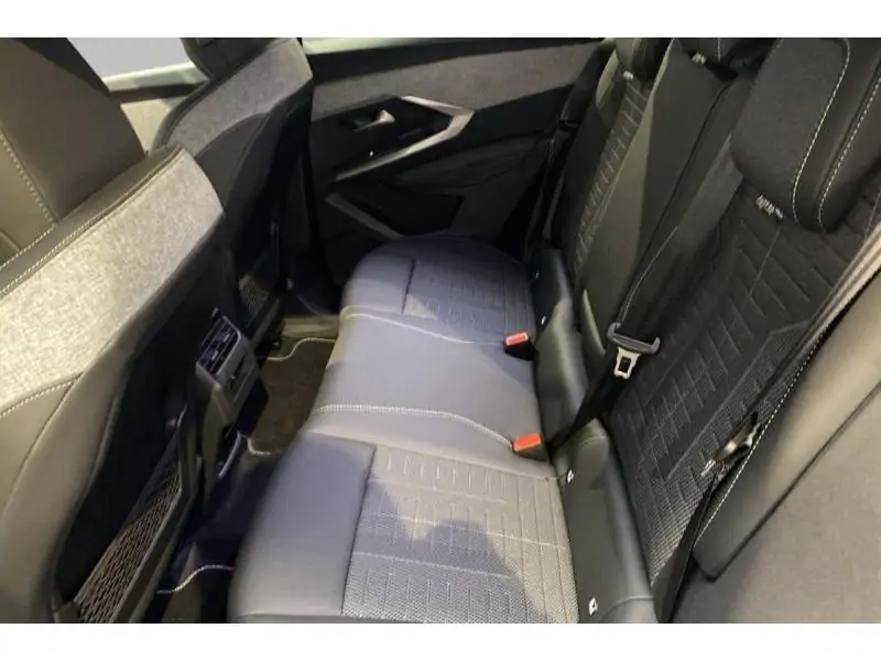 Occasion Peugeot 3008 e- GT BLUE 18