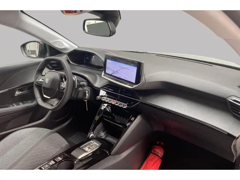 Occasion Peugeot 208 Allure HYBRID BLACK 2