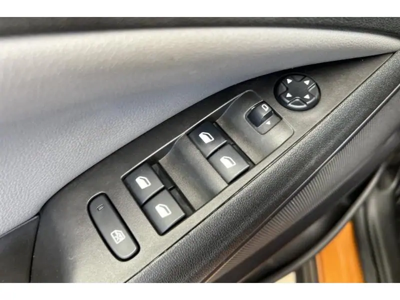 Occasie Opel Crossland X INNOVATION BRONZE 17