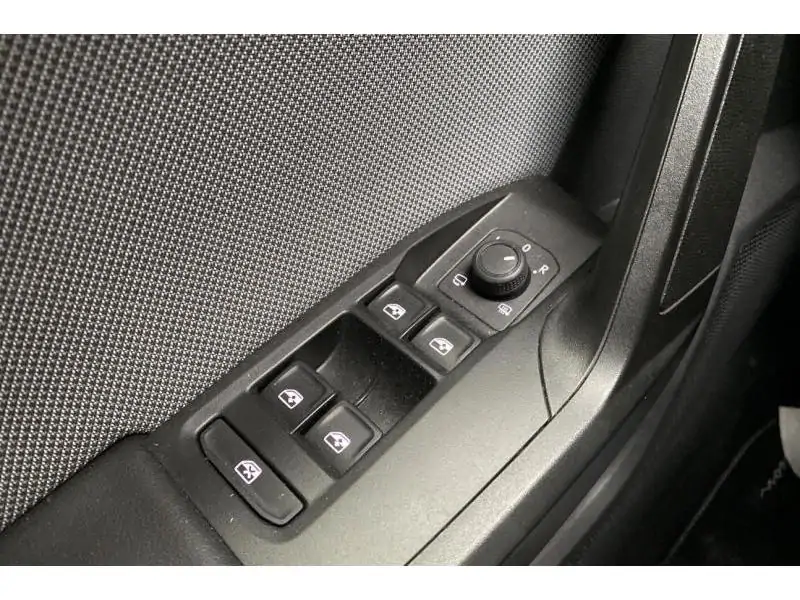 Occasion Seat Leon SW Style 2.0 TDI GREY 17