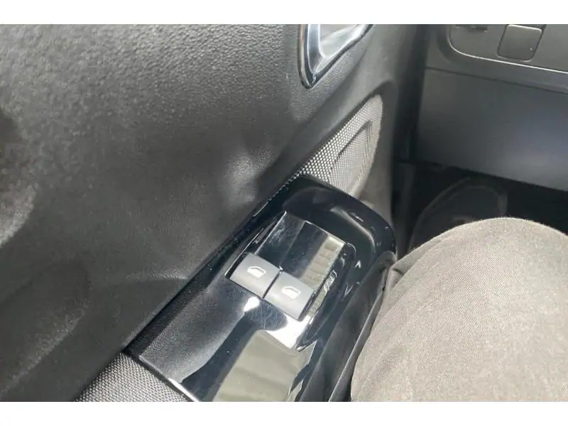Occasion Citroen C3 Max 1.2 110 EAT6 BLACK 17