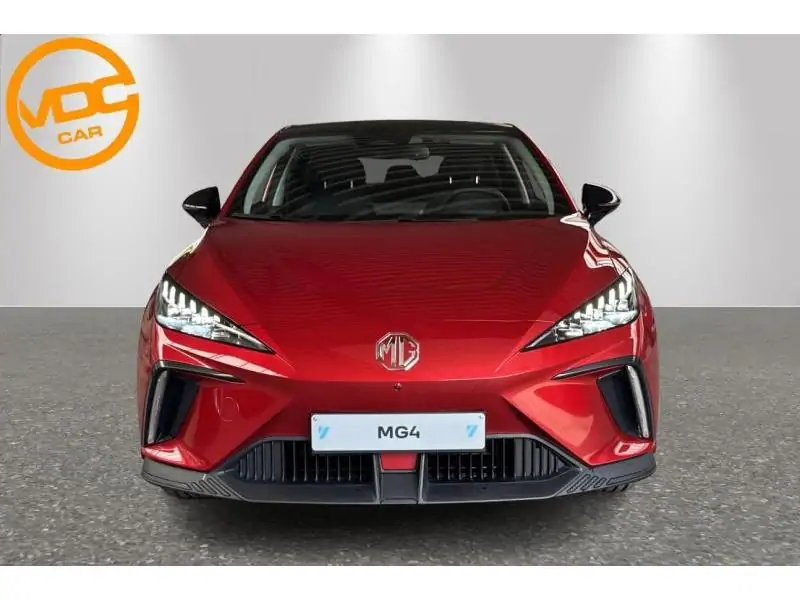 VEHICLE__CONDITION_SERVICE MG MG4 LUXURY TROPHY EXTENDED RANGE 77kW 520 KM RED 5