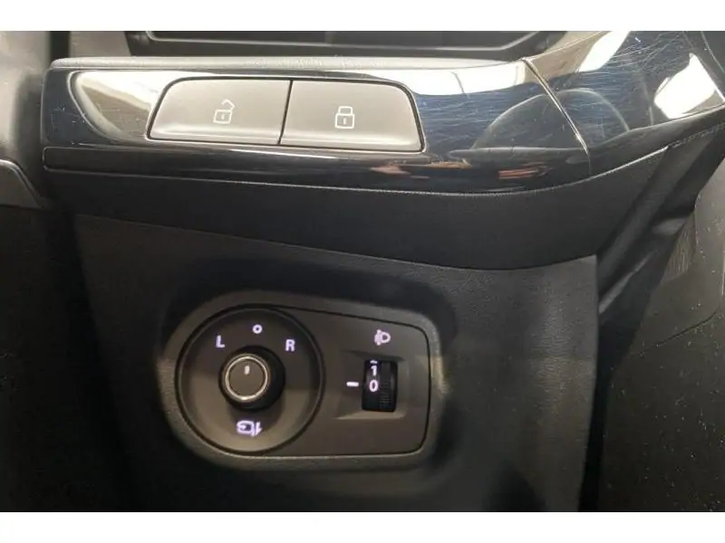 Occasion MG MG3 HYBRID+ LUXURY RED 24