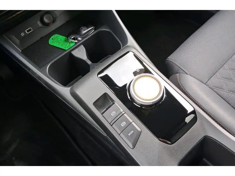 Occasion MG MG3 Luxury HEV RED 16