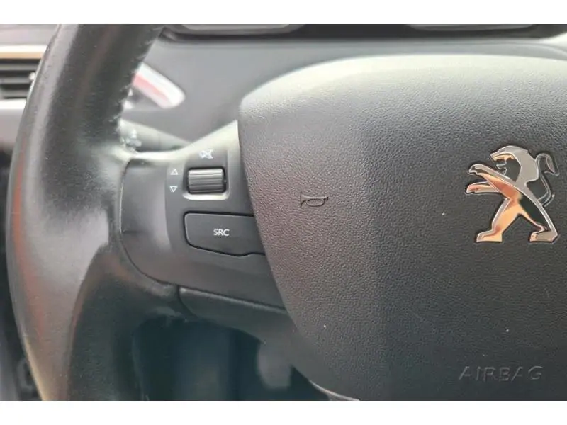 Occasion Peugeot 2008 STYLE GREY 25