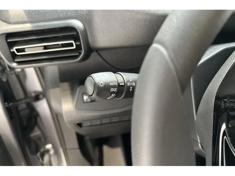 VEHICLE__CONDITION_SERVICE Peugeot Partner Long Heavy 130 pkautomaat GREY 23
