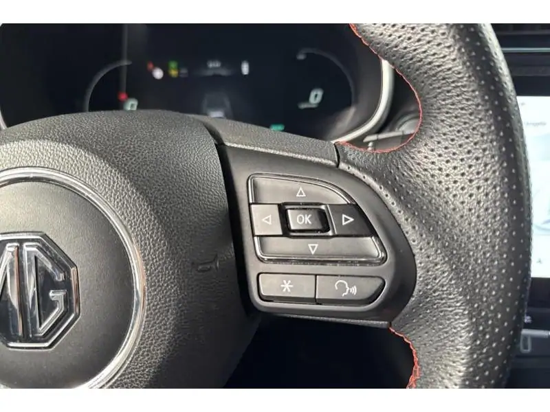 Occasion MG ZS EV Luxury Standard Range 49 kWh BLACK 21