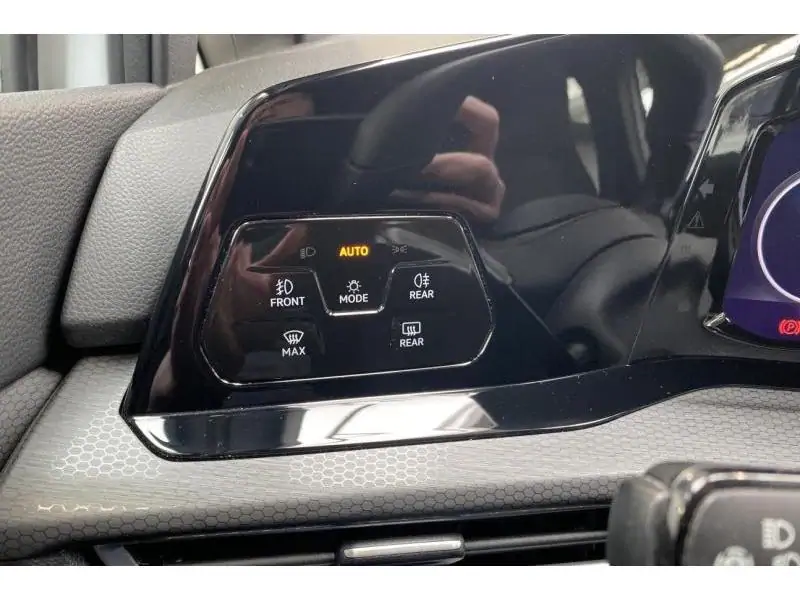 Occasion Volkswagen Golf VIII GTE 1.4 TSI PHEV - GPS - CARPLAY WHITE 26