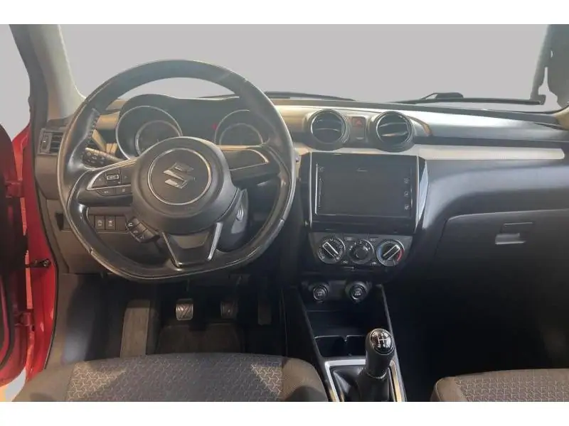 Occasion Suzuki Swift Berline MANUAL RED 11