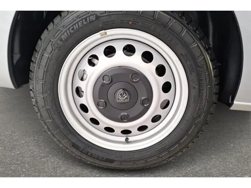 Démo Peugeot Expert Long Dubb.Cab. 180 Full Option GREY 20
