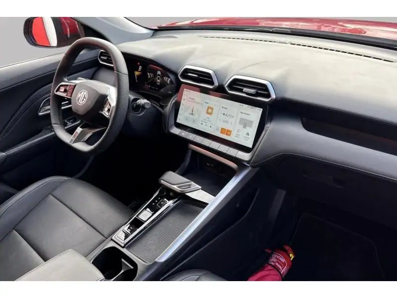 VEHICLE__CONDITION_SERVICE MG ZS LUXURY HEV RED 2