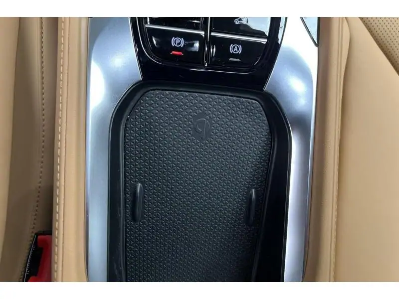 VEHICLE__CONDITION_SERVICE MG HS HEV LUXURY BLACK 29