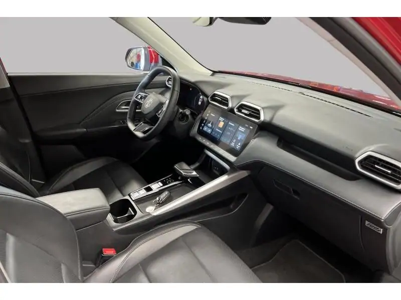 VEHICLE__CONDITION_SERVICE MG ZS HEV LUXURY RED 2