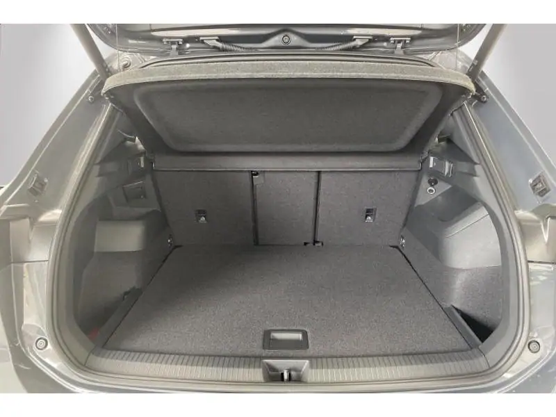 Occasion Volkswagen Tiguan R-Line* Caméra GPS Boite auto. GREY 19