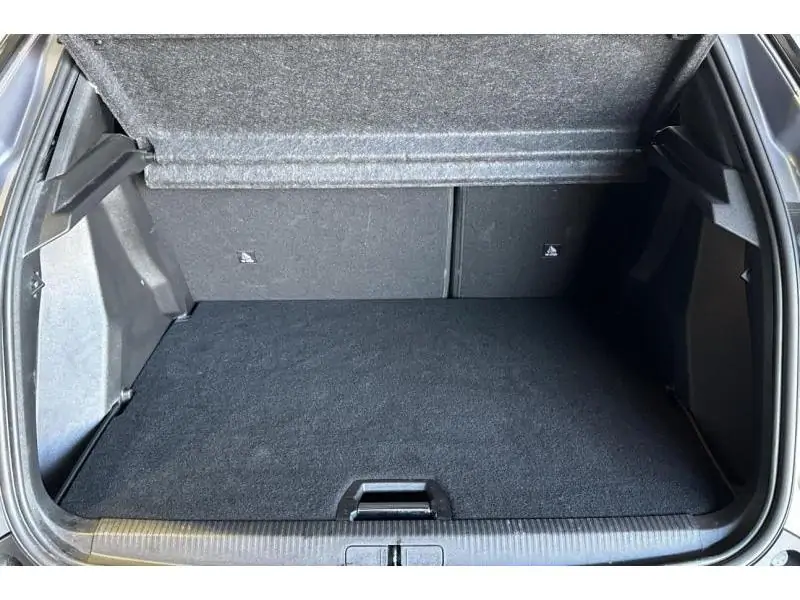 Occasion Peugeot 2008 GT - HYBRID GREY 19