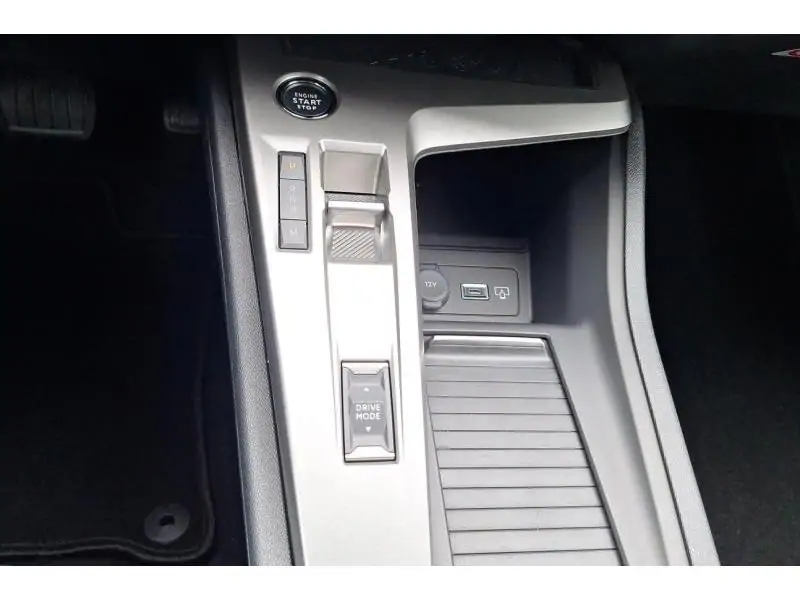 VEHICLE__CONDITION_SERVICE Peugeot 308 SW ALLURE Hybrid 145 e-DCS6 GREY 16