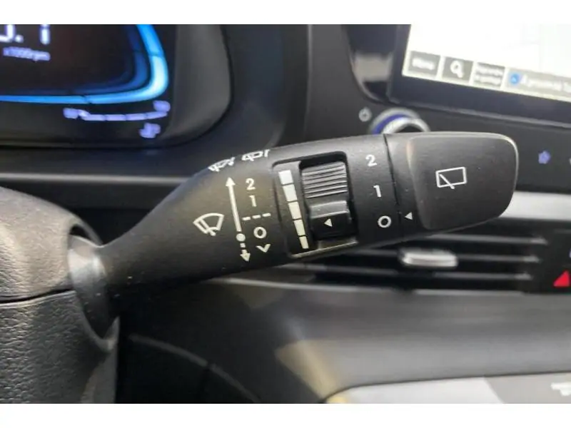 Occasion Hyundai i20 Berline MANUAL WHITE 28