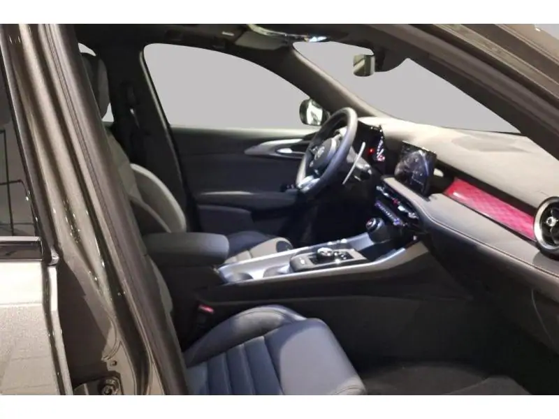 VEHICLE__CONDITION_SERVICE Alfa Romeo Tonale 1.5 160 MHEV Sprint GREY 8