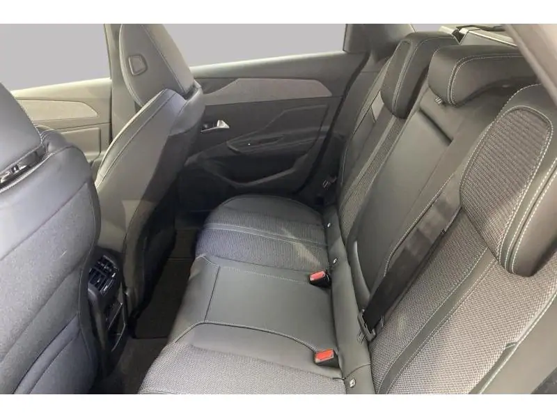 Occasion Peugeot 308 SW ALLURE Hybrid 136 e-DSC6 BLACK 18