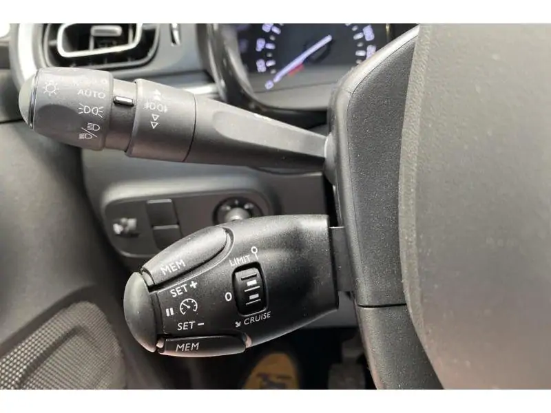 Occasion Citroen C3 Shine WHITE 23