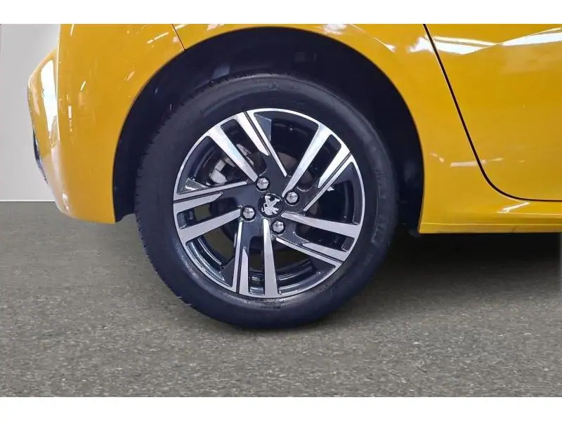 Occasion Peugeot 208 Allure Pack Gps YELLOW 20