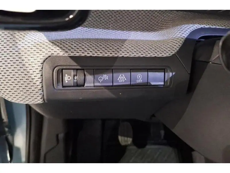 Démo Citroen C3 Turbo 100 ch Manual PLUS BLUE 21