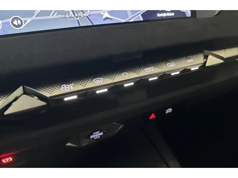 VEHICLE__CONDITION_SERVICE DS Automobiles DS 4 HYBRID 145 ETOILE WHITE 15