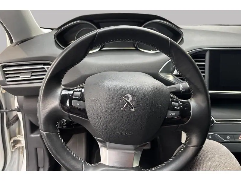 Occasion Peugeot 308 allure WHITE 12