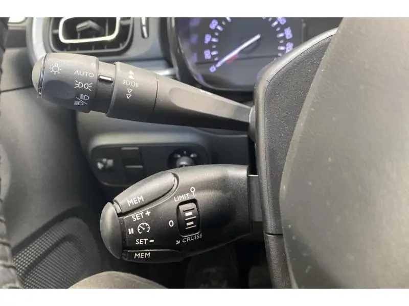 Occasion Citroen C3 Shine WHITE 23