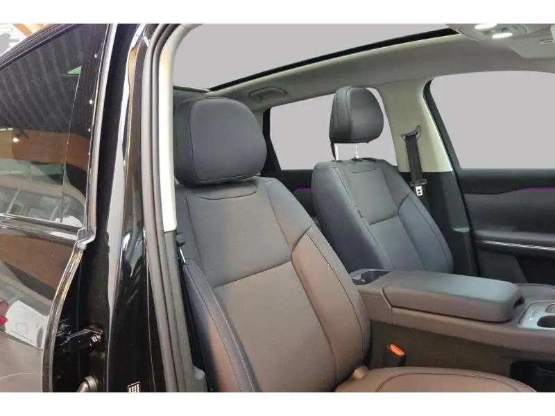 VEHICLE__CONDITION_SERVICE Leapmotor C10 DESIGN BLACK 9