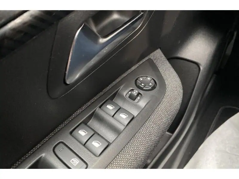 Occasion Peugeot 208 Style GREY 17