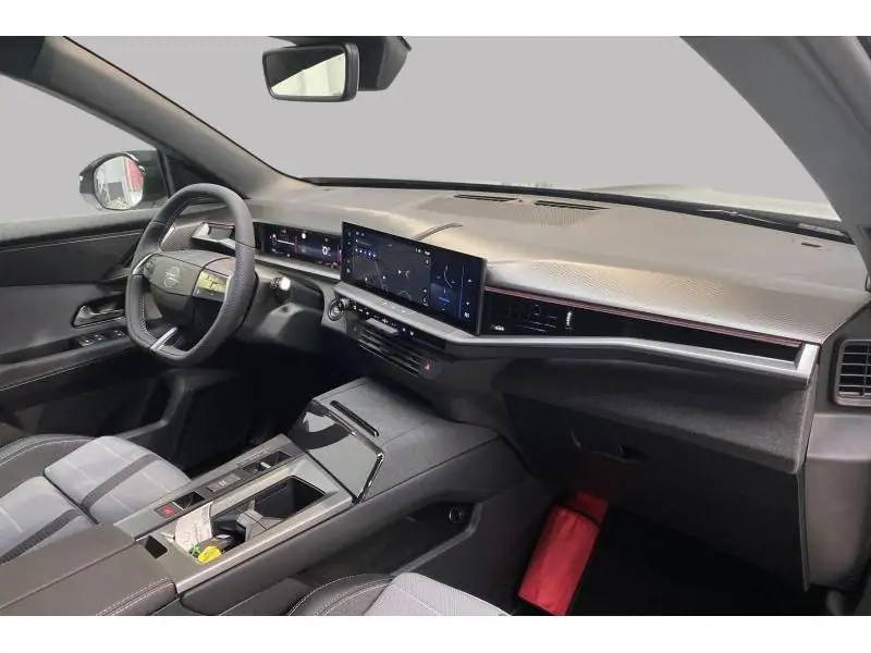 VEHICLE__CONDITION_SERVICE Opel Grandland GS BLACK 2