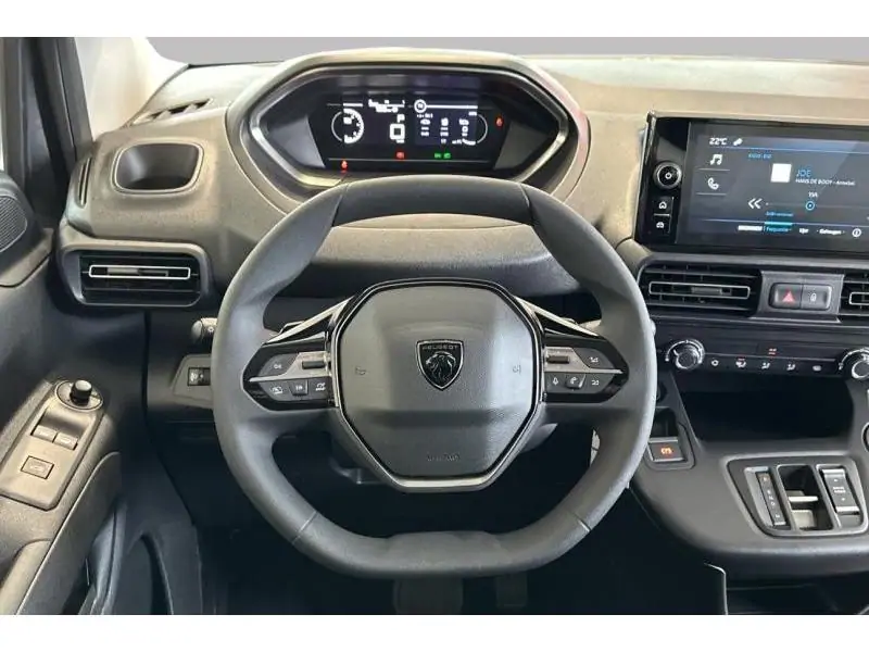 VEHICLE__CONDITION_SERVICE Peugeot Partner Standard Light BLACK 12