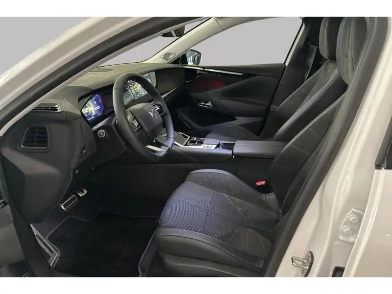 VEHICLE__CONDITION_SERVICE DS Automobiles DS 4 HYBRID 145 ETOILE WHITE 10