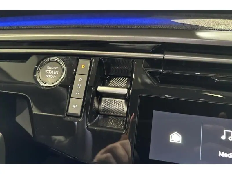VEHICLE__CONDITION_SERVICE Peugeot 3008 Allure Hybrid 136 e-DCS6 GREY 16