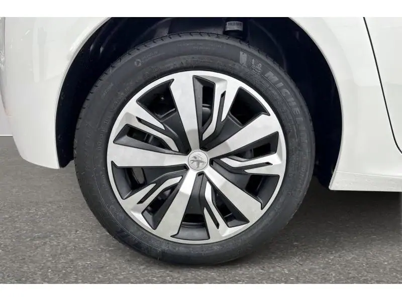 Occasion Peugeot 208 Active Pack 1.2 PureTech WHITE 18