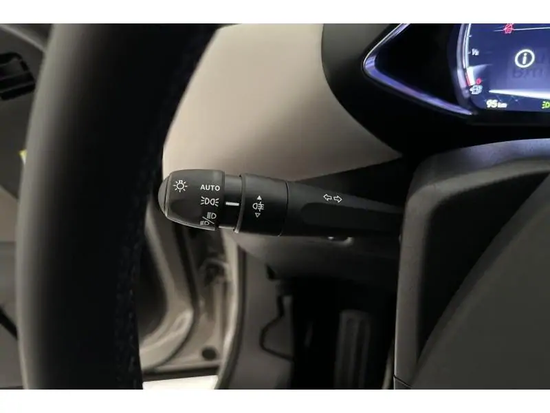 VEHICLE__CONDITION_SERVICE DS Automobiles DS 3 ESPRIT DE VOYAGE 130 GREY 21