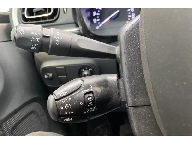 Occasion Citroen C3 Shine WHITE 23