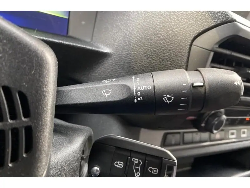 Occasion Opel Vivaro L3*Boite Auto*GPS Caméra de recul BLACK 27