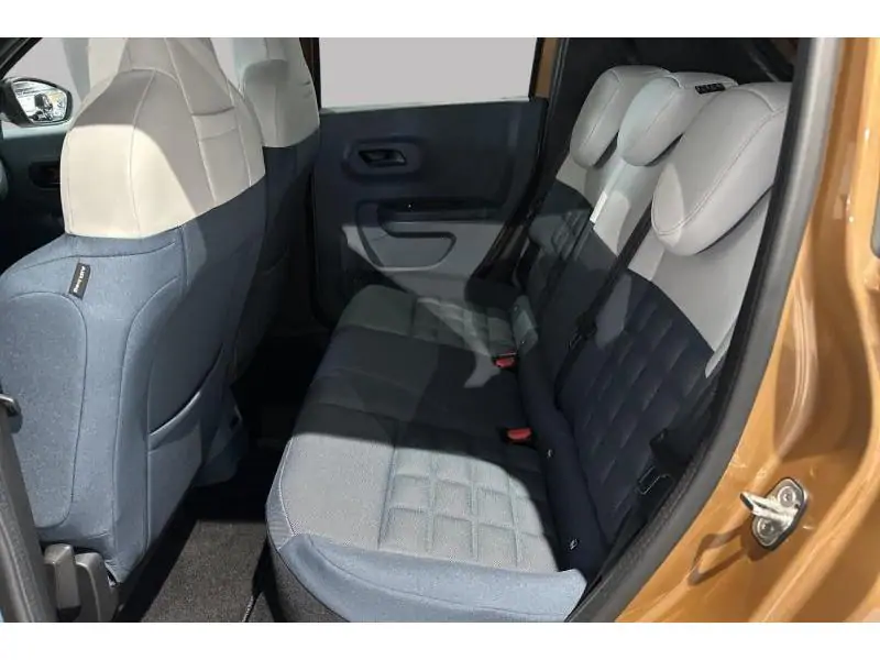 VEHICLE__CONDITION_SERVICE Fiat Panda GRANDE PANDA LA PRIMA BRONZE 18