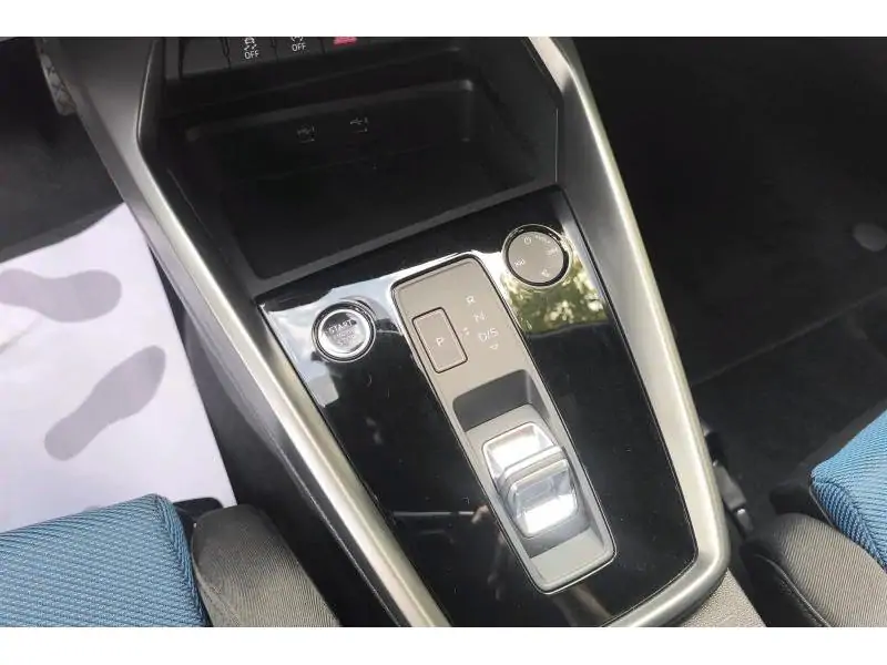 Occasion Audi A3 Sportback Business Ed 30Tdi BLACK 16