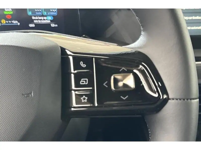 Démo MG MG3 LUXURY HYBRID+ YELLOW 27