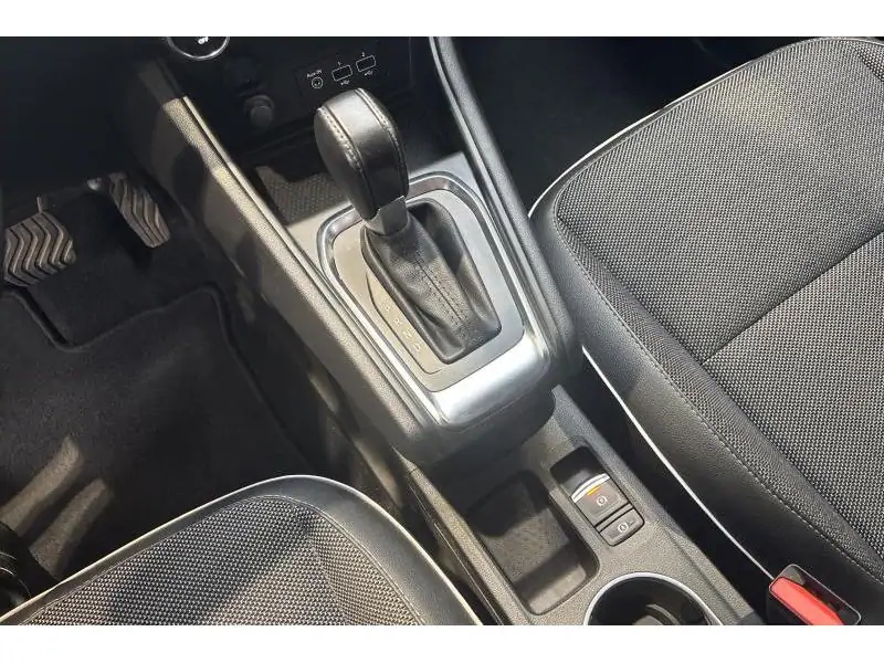 Occasion Renault Captur SUV AUTO RED 16
