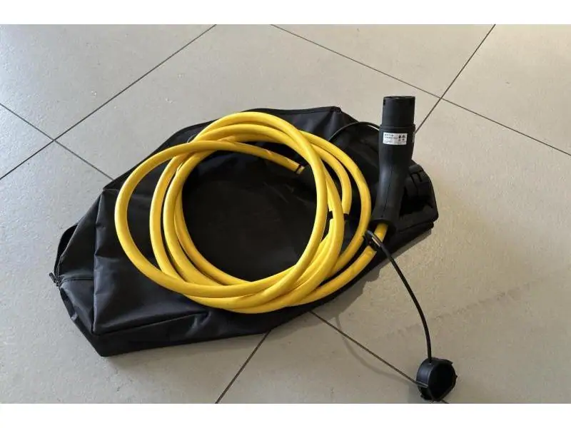 VEHICLE__CONDITION_SERVICE Fiat 500e CABRIO LA PRIMA BLACK 21